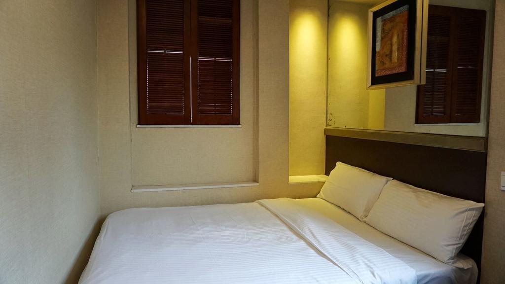 Oriental Lander Hotel Kowloon  Exterior photo