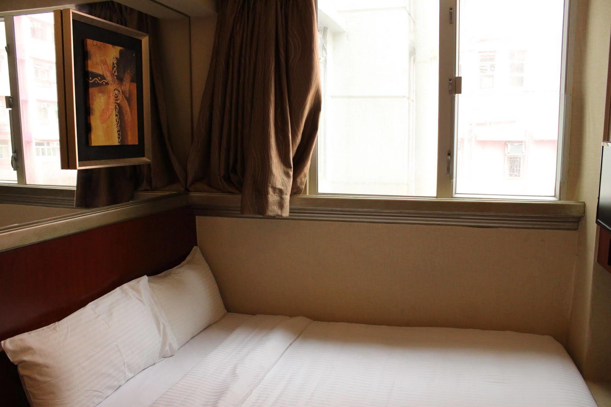 Oriental Lander Hotel Kowloon  Exterior photo