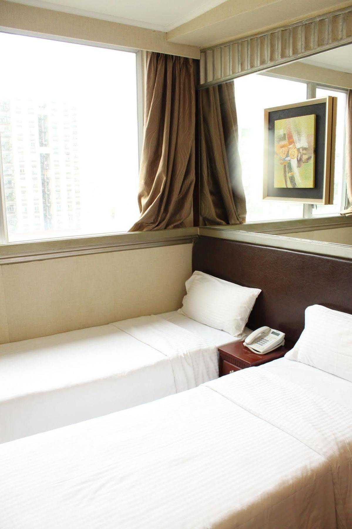 Oriental Lander Hotel Kowloon  Exterior photo
