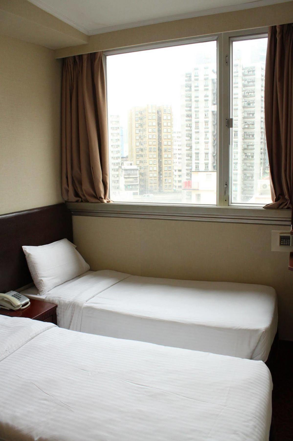 Oriental Lander Hotel Kowloon  Exterior photo